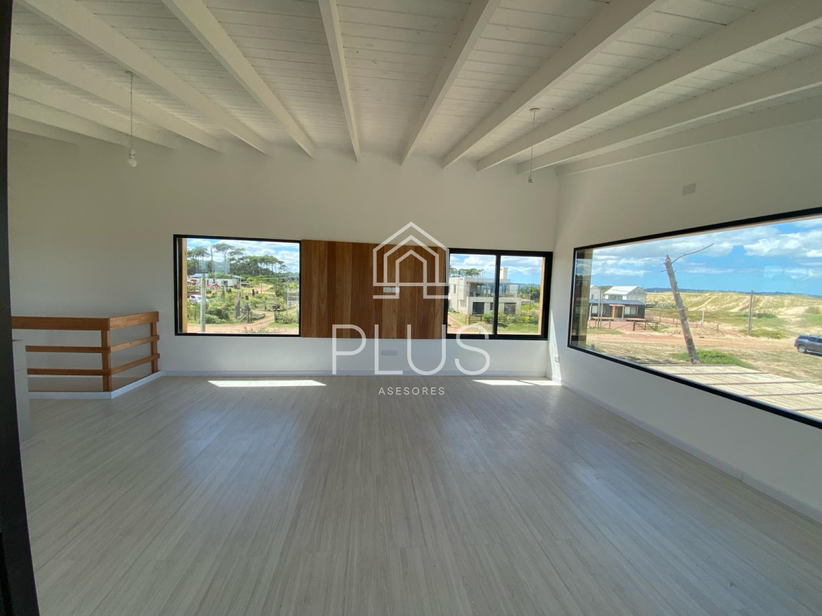 Casa ID.392 - Casa Nueva a estrenar con vista!
