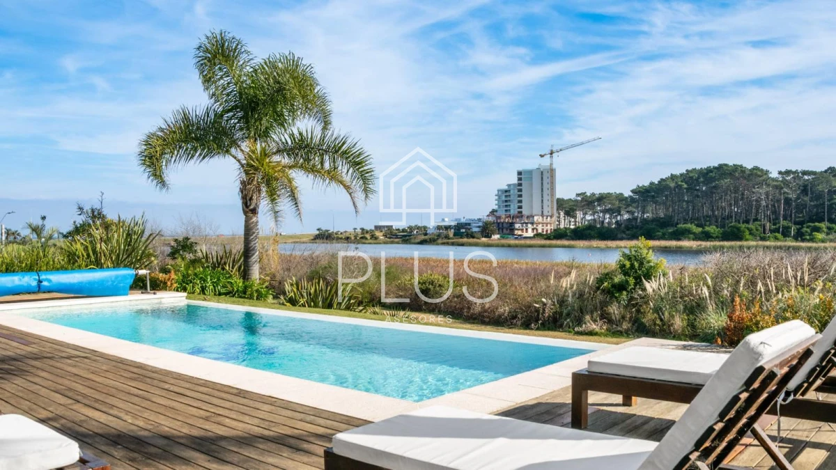 Casa ID.447 - Casa en Punta del Este, Laguna del Diario