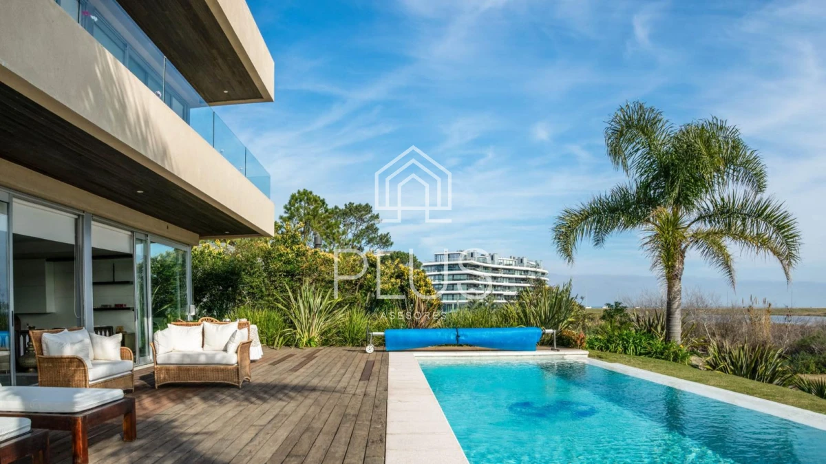 Casa ID.447 - Casa en Punta del Este, Laguna del Diario