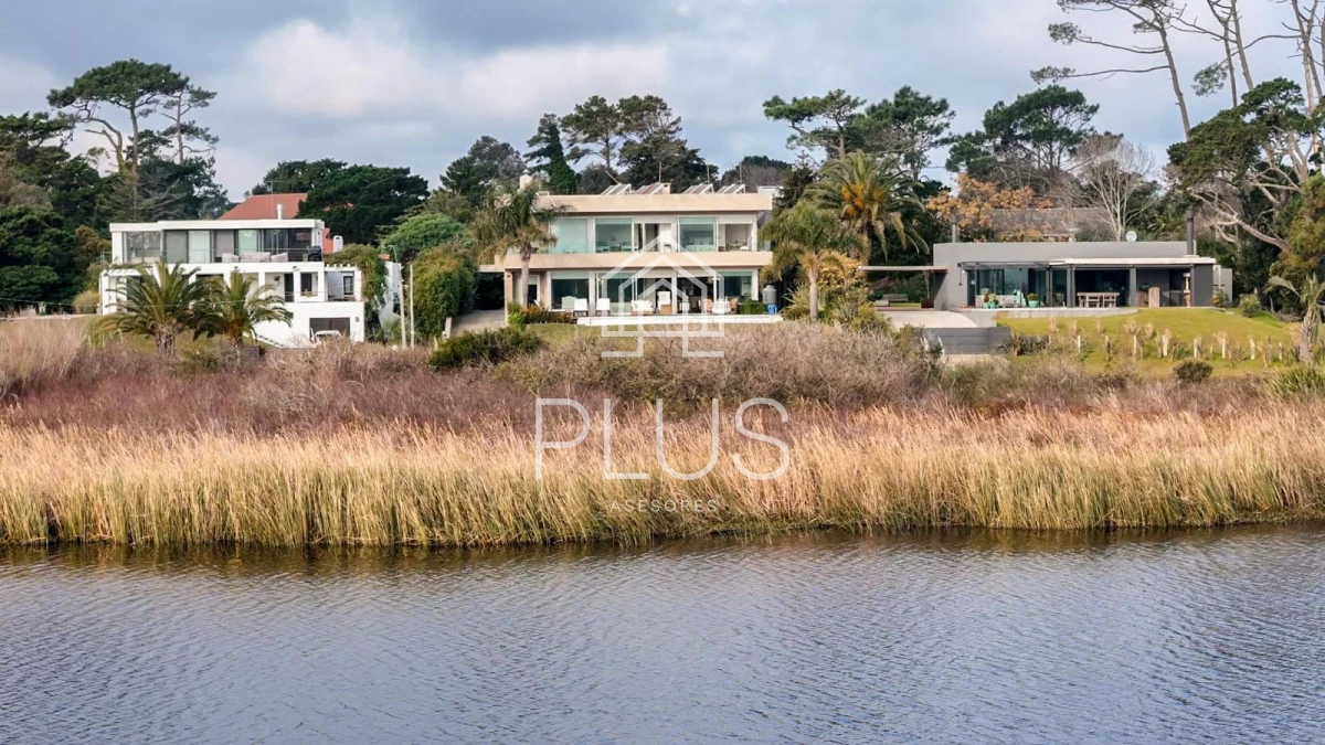 Casa ID.447 - Casa en Punta del Este, Laguna del Diario