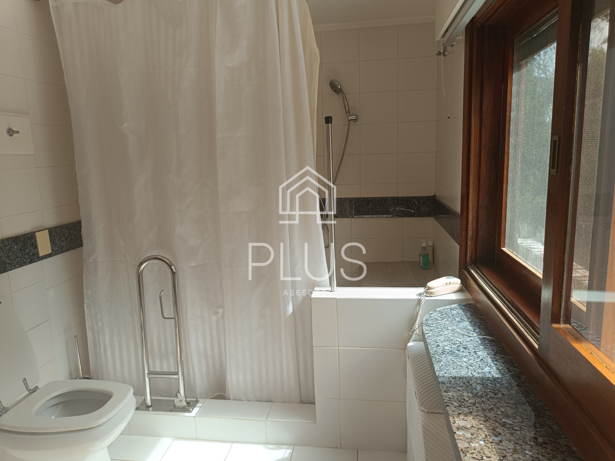 Casa ID.431 - Casa en Punta del Este, Parque del Golf