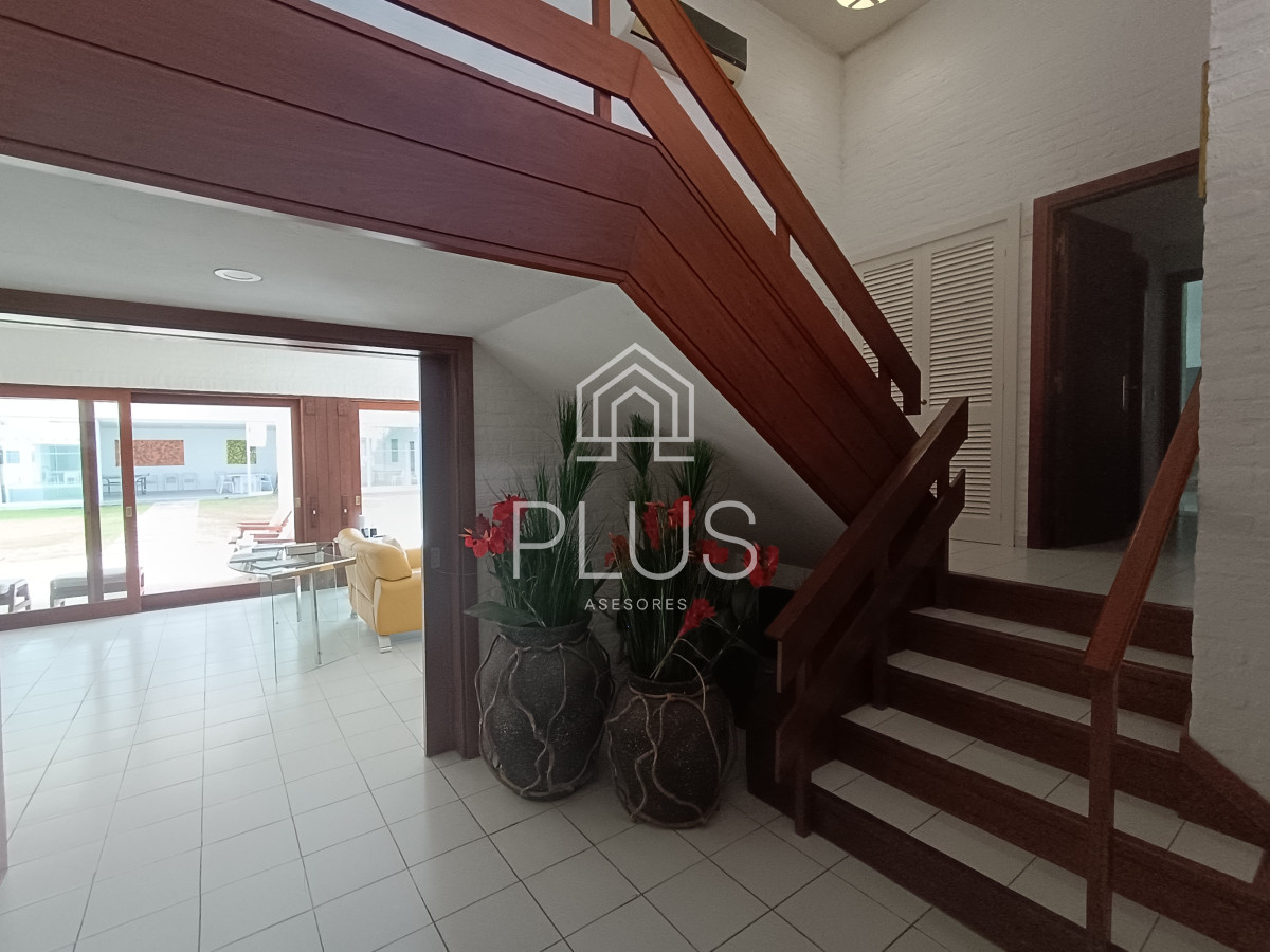 Casa ID.431 - Casa en Punta del Este, Parque del Golf