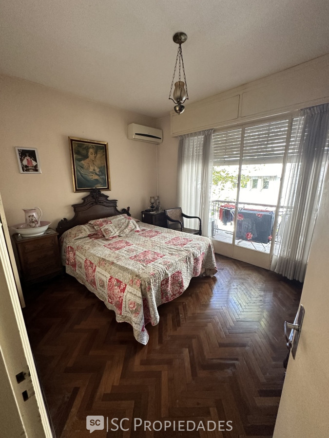 Apartamento ID.391 - Alquiler Centro de Montevideo 3 dormitorios espacios amplios