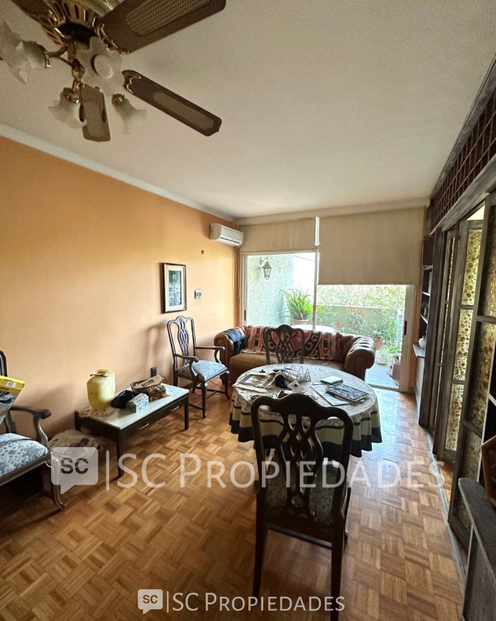 Apartamento ID.402 - Venta apartamento en Pocitos, 4 dormitorios, garage fijo.