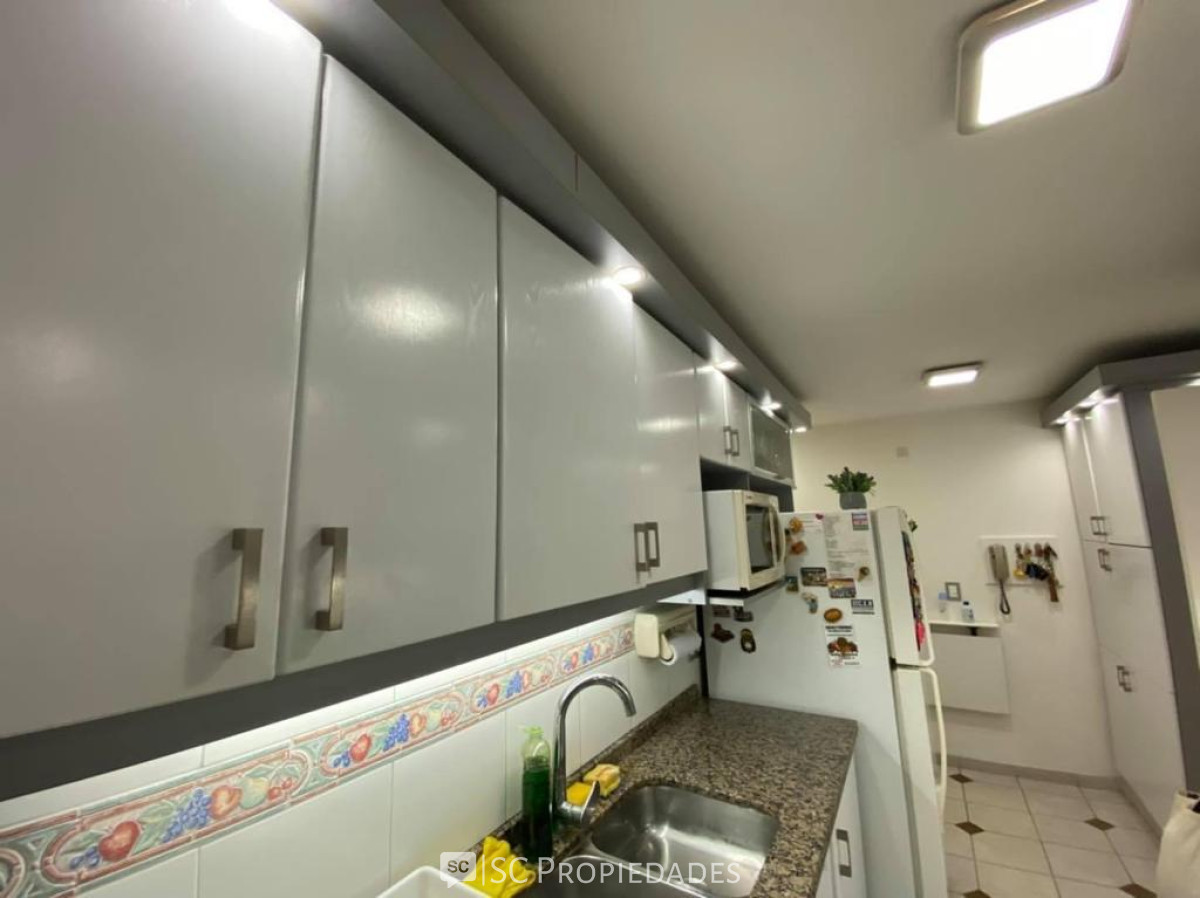 Apartamento ID.387 - Venta Excelente apartamento de categoría Pocitos