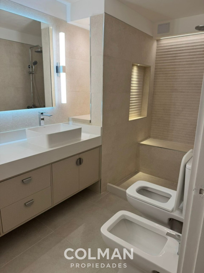 Apartamento ID.387 - Venta Excelente apartamento de categoría Pocitos