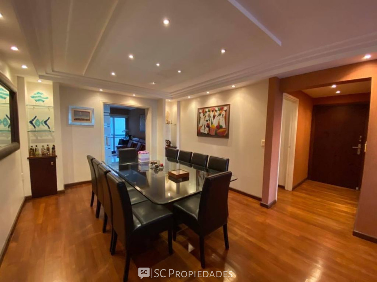 Apartamento ID.387 - Venta Excelente apartamento de categoría Pocitos