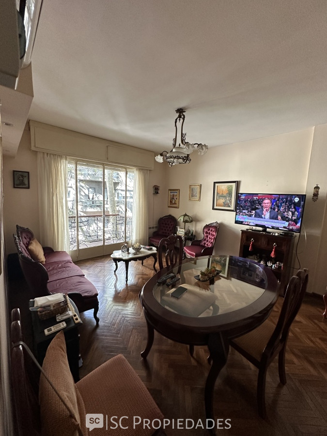 Apartamento ID.391 - Alquiler Centro de Montevideo 3 dormitorios espacios amplios