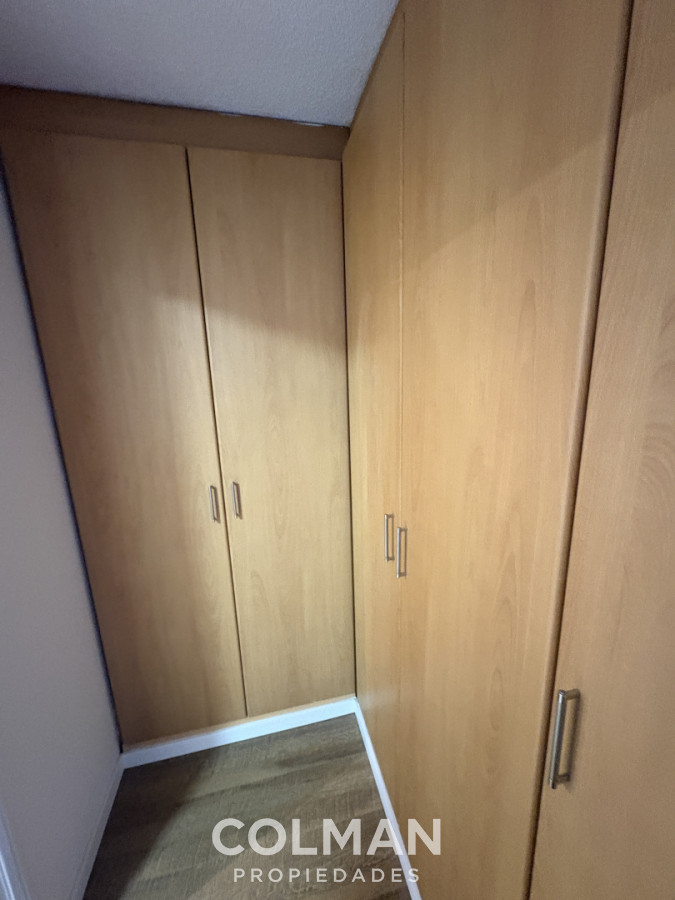 Apartamento ID.434 - Alquiler Puerto del Buceo- 4 dormitorios- Garage. 