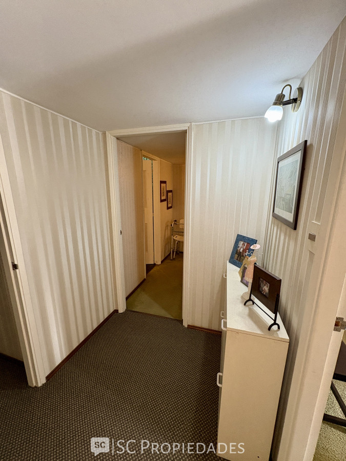 Apartamento ID.418 - VENTA POCITOS- 3 DORMITORIOS MAS SERVICIO-GARAGE FIJO
