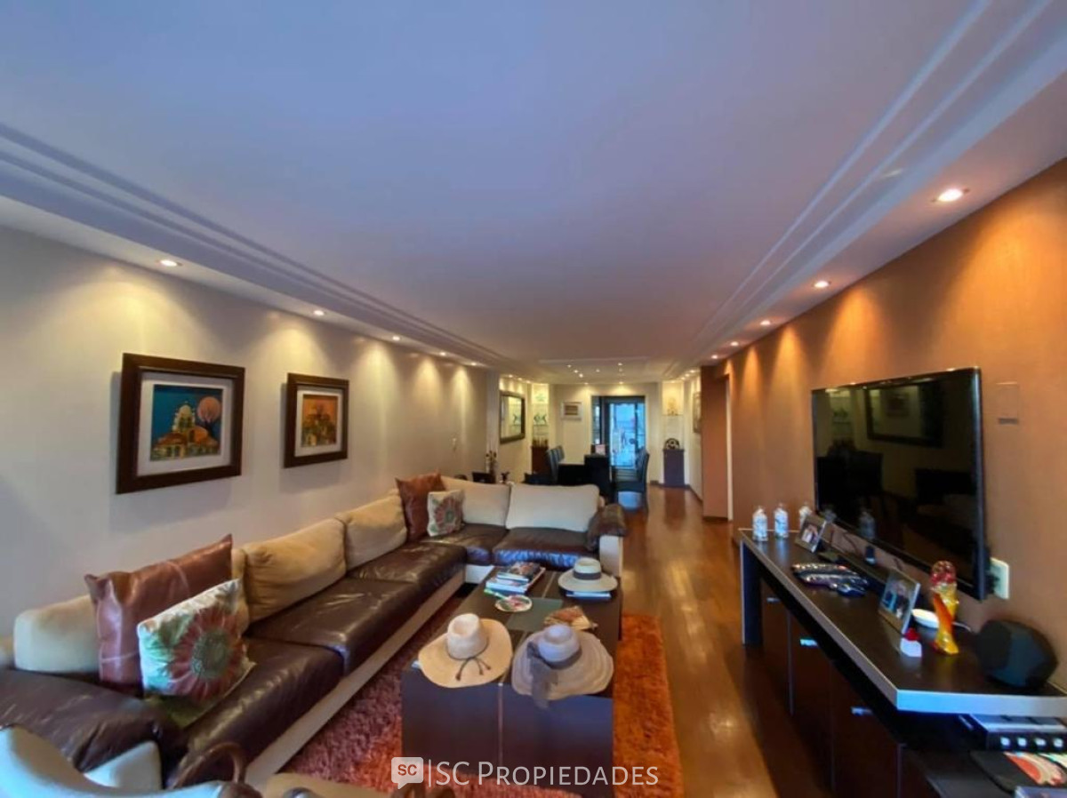 Apartamento ID.387 - Venta Excelente apartamento de categoría Pocitos