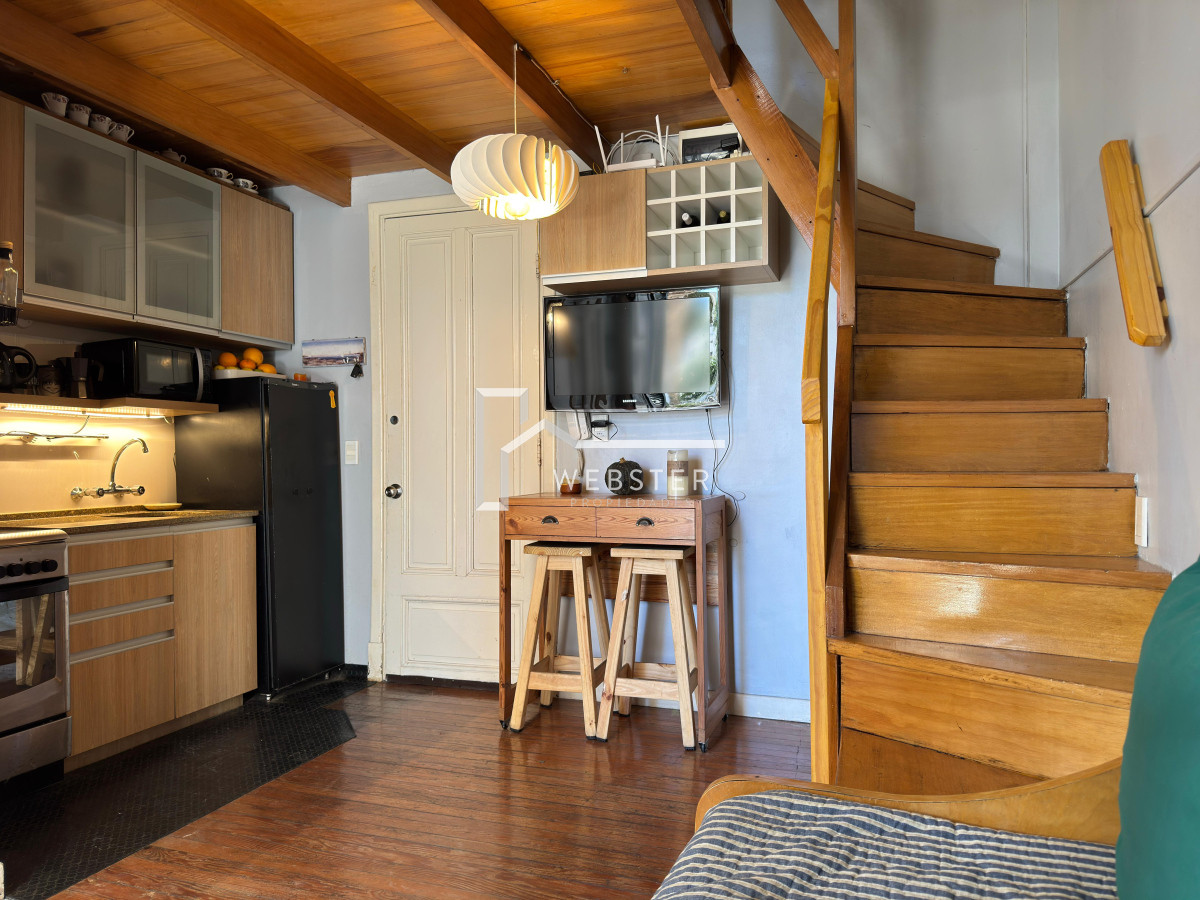 Apartamento ID.2194 - Oportunidad en venta, un dormitorio, Duplex, en Punta del este.