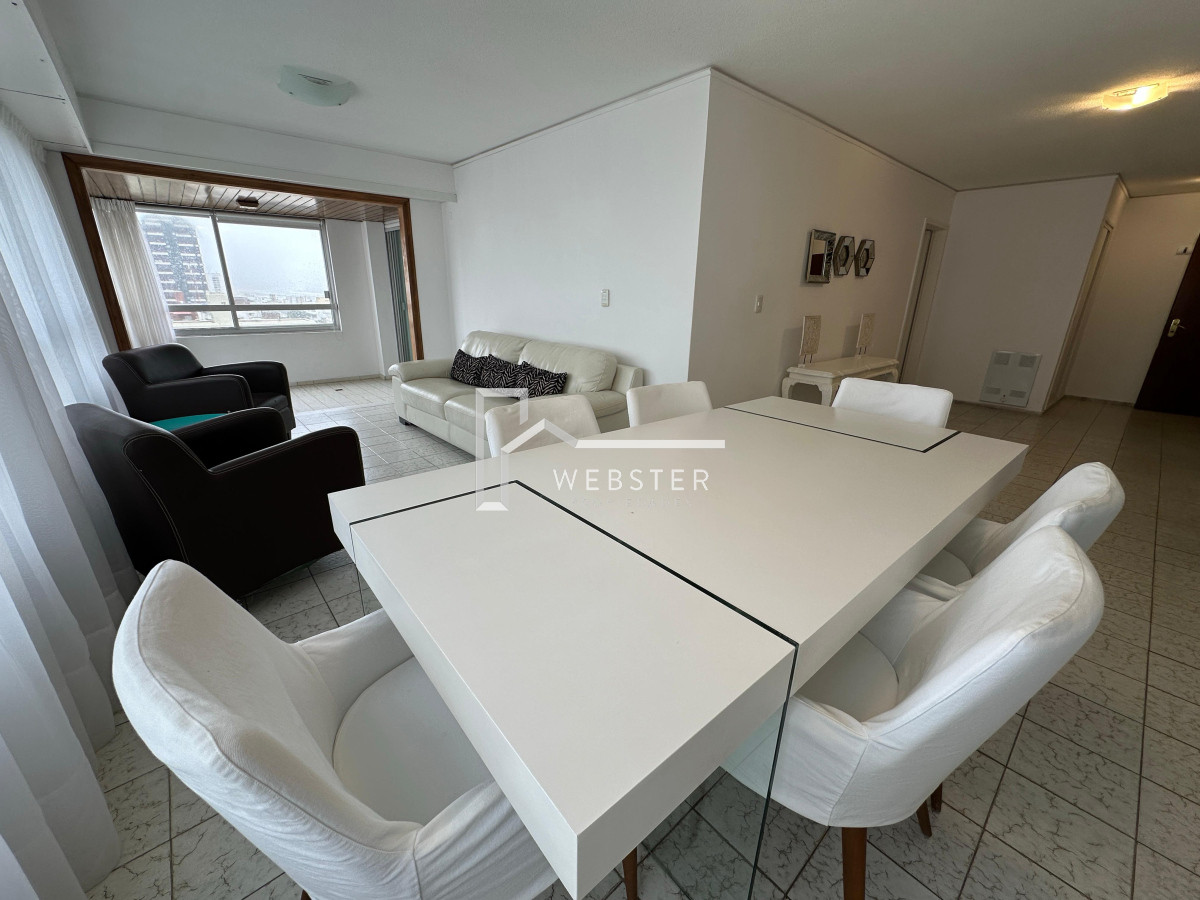 Apartamento ID.2147 - Departamento en Venta, Peninsula, Punta del este.
