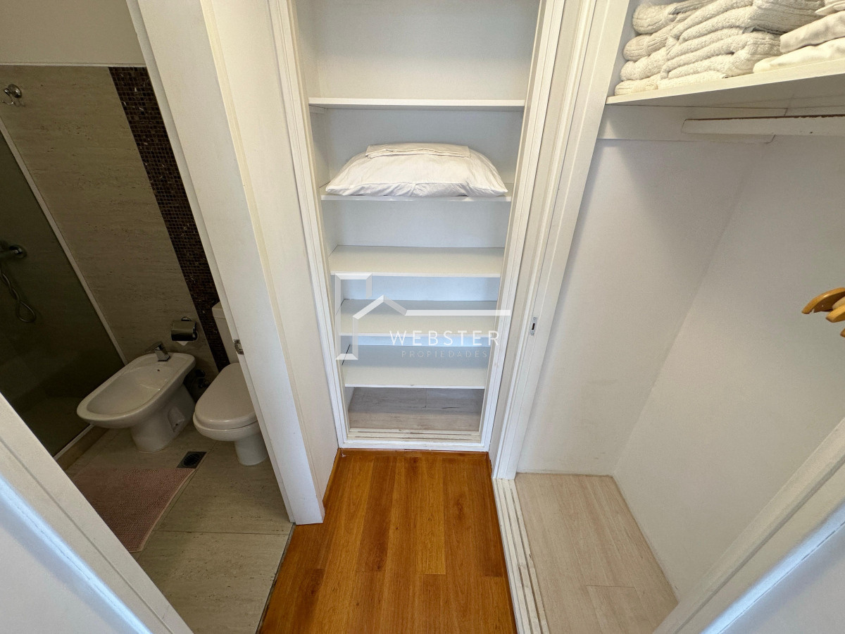 Apartamento ID.2147 - Departamento en Venta, Peninsula, Punta del este.