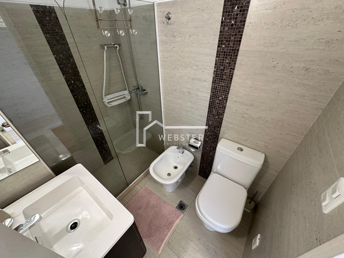 Apartamento ID.2147 - Departamento en Venta, Peninsula, Punta del este.