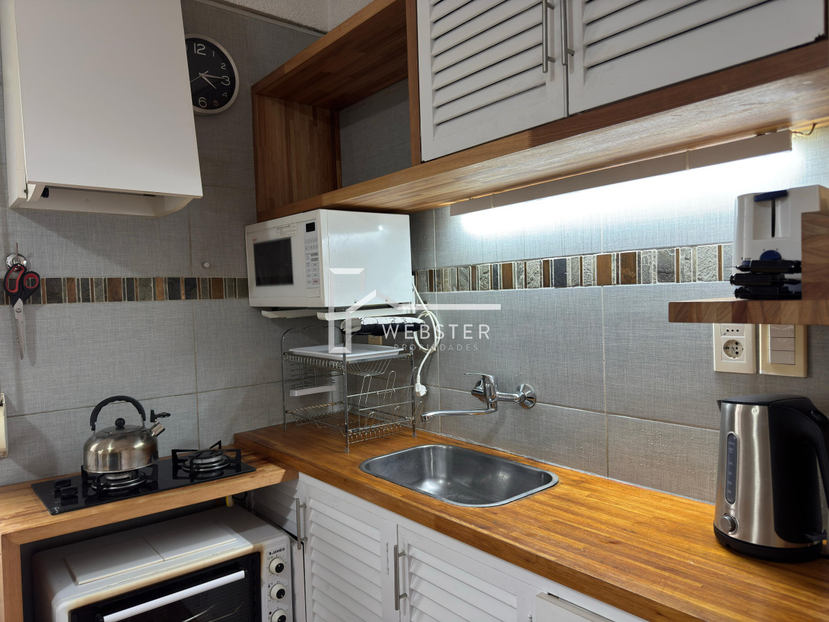 Apartamento ID.2372 - OPORTUNDIAD, monoambiente en VENTA, Punta del este.