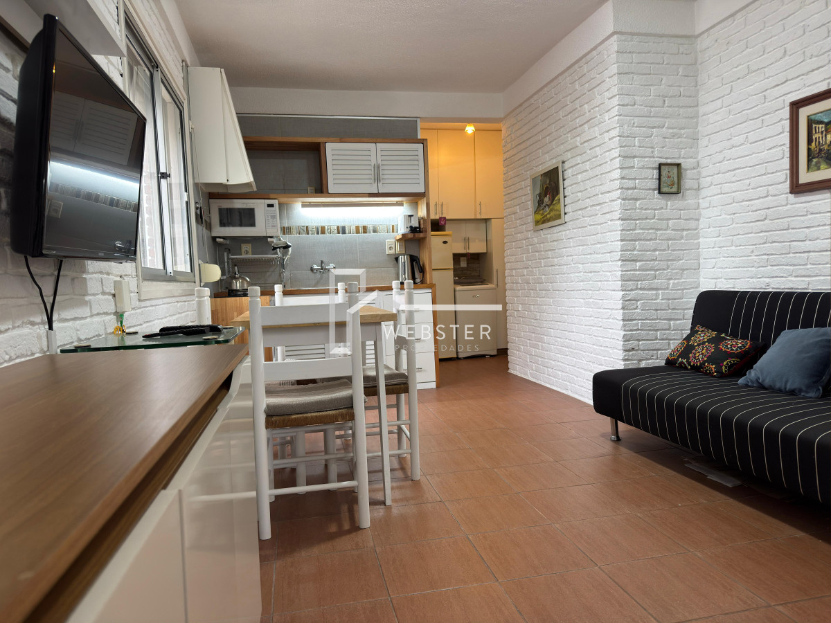 Apartamento ID.2372 - OPORTUNDIAD, monoambiente en VENTA, Punta del este.