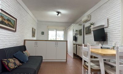 OPORTUNDIAD, monoambiente en VENTA, Punta del este.