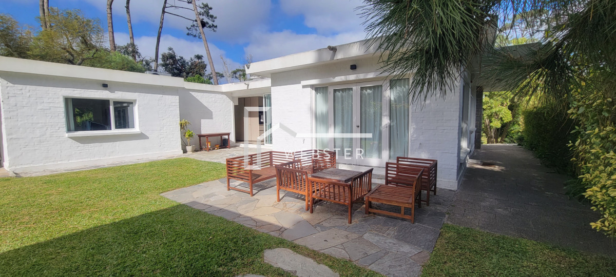 Casa ID.2875 - Venta de casa Pinares