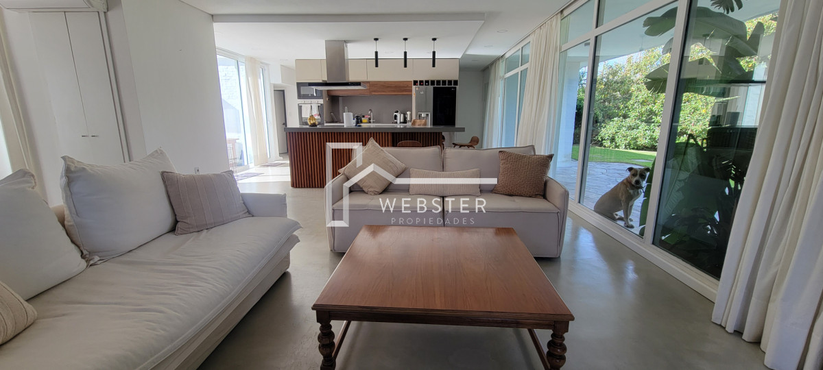 Casa ID.2875 - Venta de casa Pinares