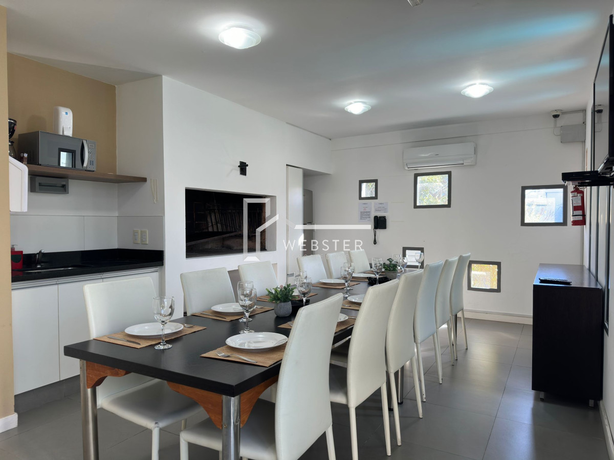 Apartamento ID.2203 - Departamento en venta, a pasos de la playa brava, Punta del este.