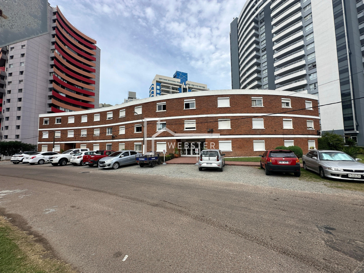 Apartamento ID.2372 - OPORTUNDIAD, monoambiente en VENTA, Punta del este.