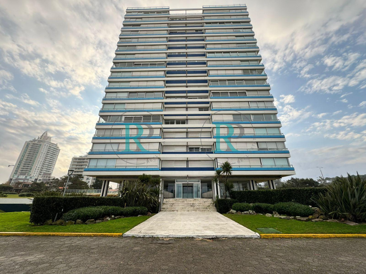 Apartamento ID.1962 - Tiburón I - 3 dormitorios 