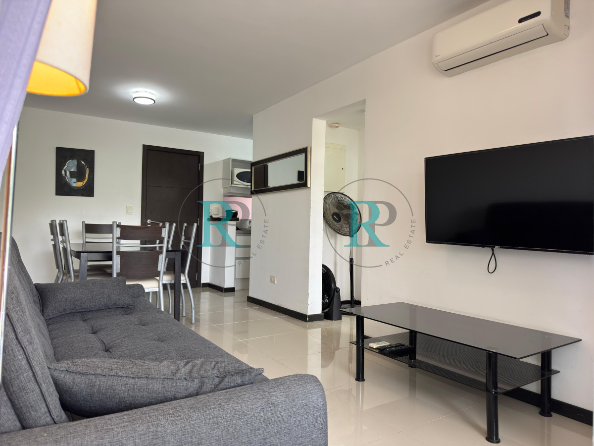 Apartamento ID.2419 - Departamento en VENTA, Aidy grill, Punta del este.