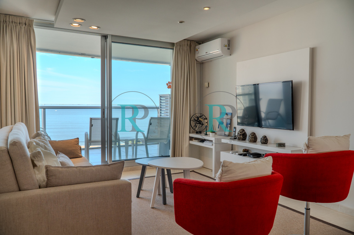 Apartamento ID.2418 - Departamento en venta, hermosa vista al mar, piso alto.