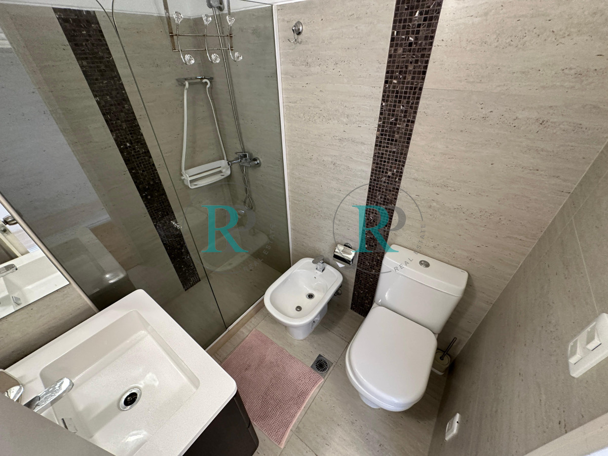 Apartamento ID.2399 - Departamento en Venta, Peninsula, Punta del este.