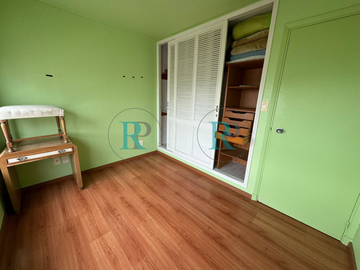 Apartamento ID.2123 - Apartamento en VENTA, en penisnula, Punta del este.