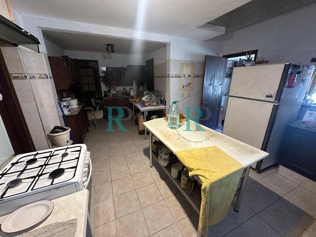 Casa ID.2459 - Gran propiedad en VENTA, Punta del Este.
