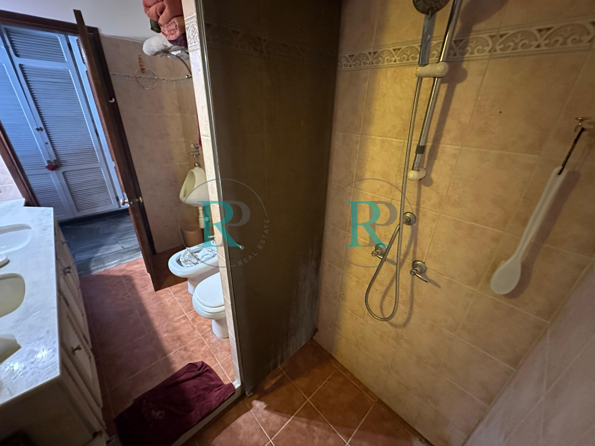 Casa ID.2459 - Gran propiedad en VENTA, Punta del Este.