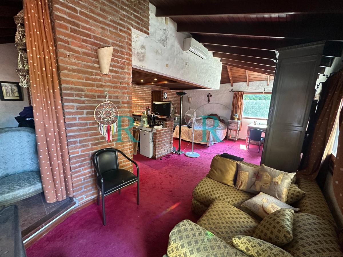Casa ID.2459 - Gran propiedad en VENTA, Punta del Este.
