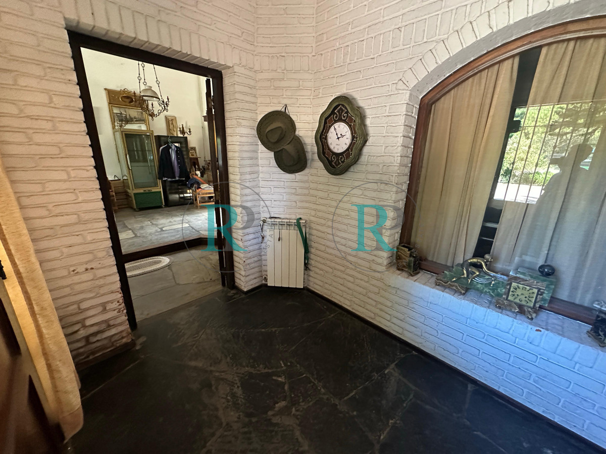 Casa ID.2459 - Gran propiedad en VENTA, Punta del Este.
