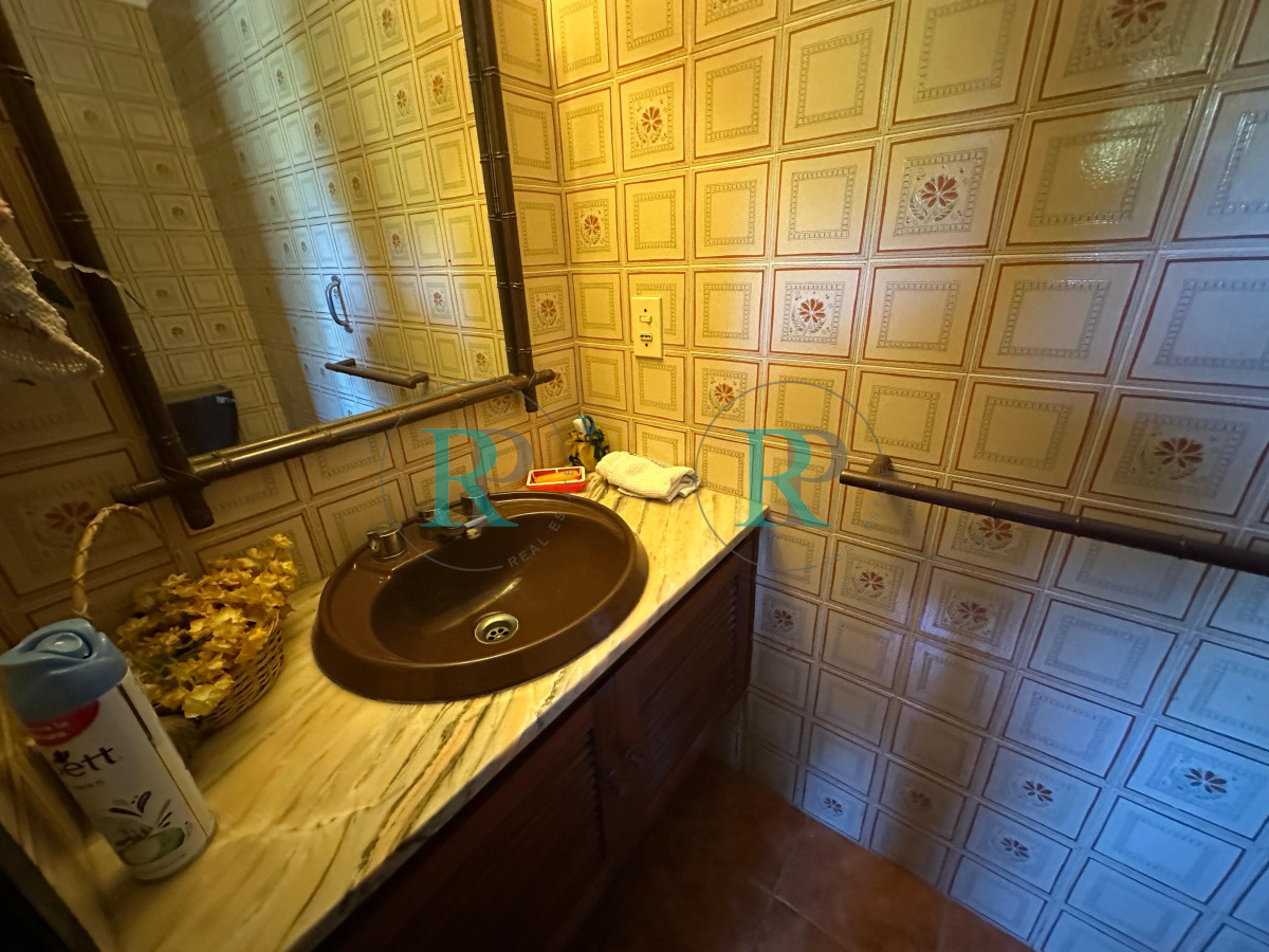 Casa ID.2459 - Gran propiedad en VENTA, Punta del Este.