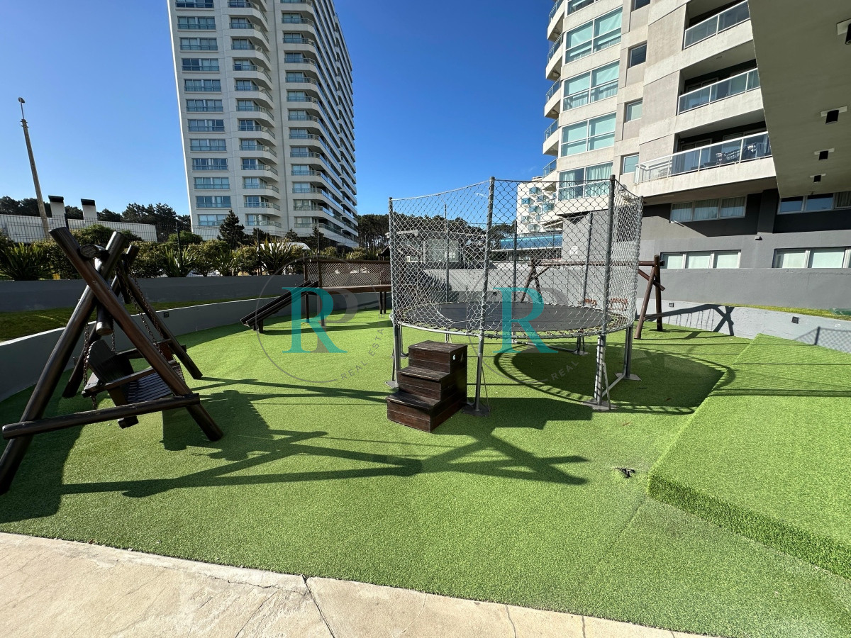 Apartamento ID.2096 - Alquier temporal, hermoso edificio de calidad contructiva y servicios.