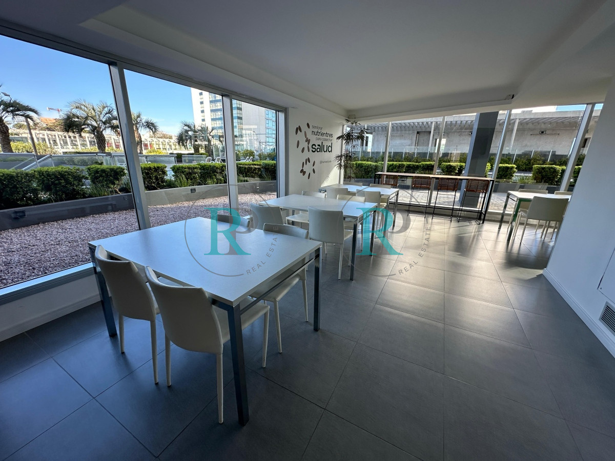 Apartamento ID.2096 - Alquier temporal, hermoso edificio de calidad contructiva y servicios.