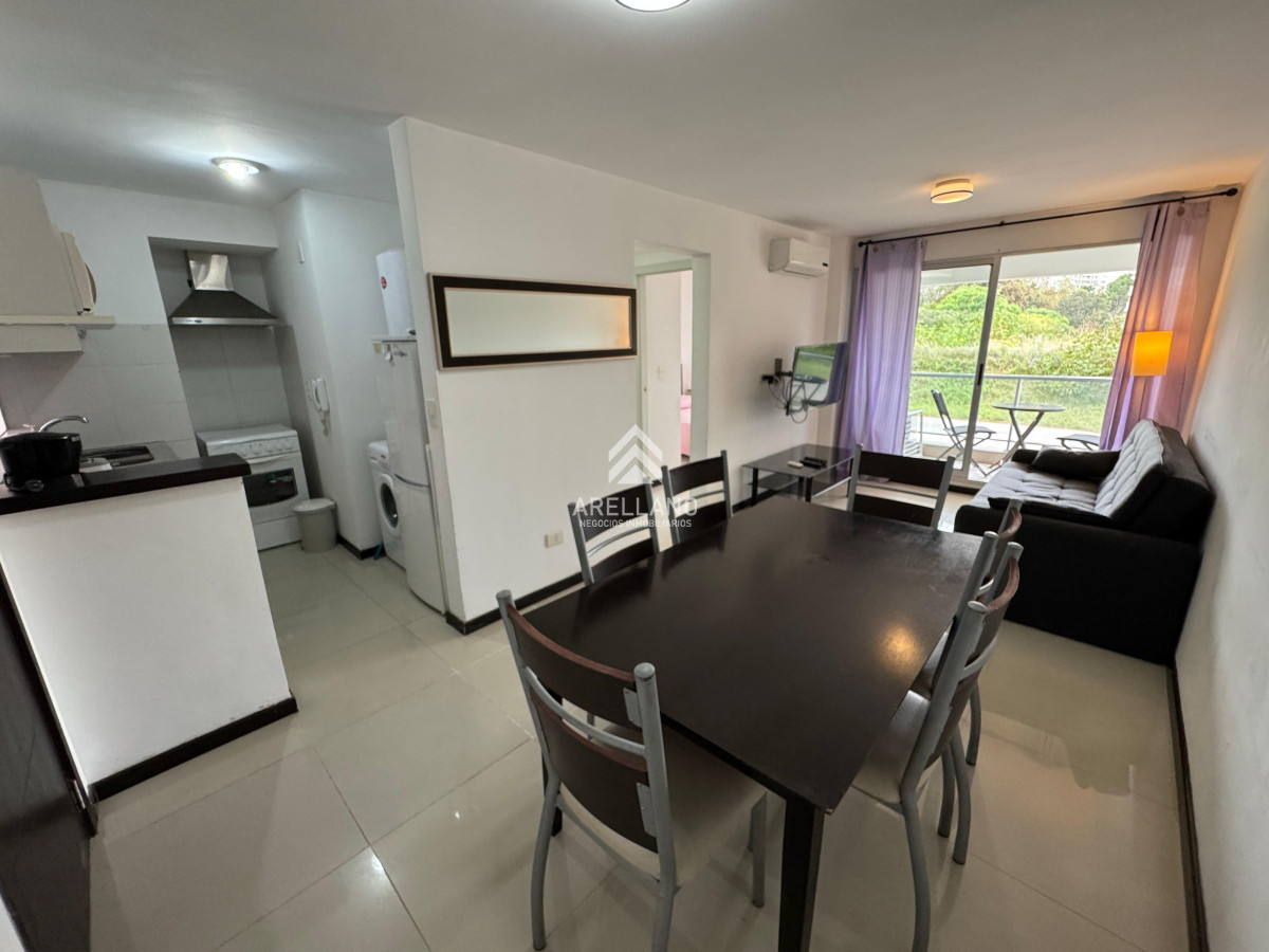 Apartamento ID.4546 - Venta apartamento 1 dormitorio, Aidy grill, Punta del este.