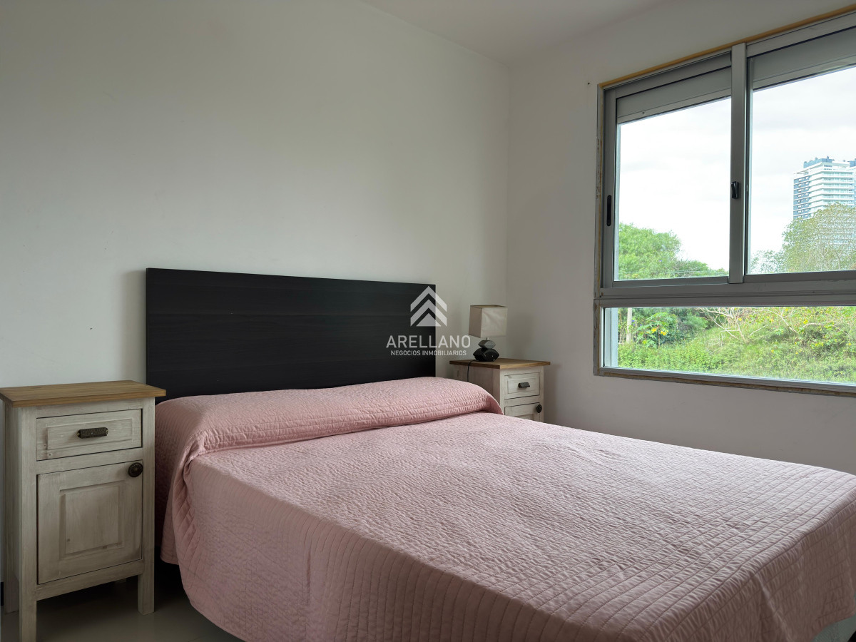 Apartamento ID.4546 - Venta apartamento 1 dormitorio, Aidy grill, Punta del este.