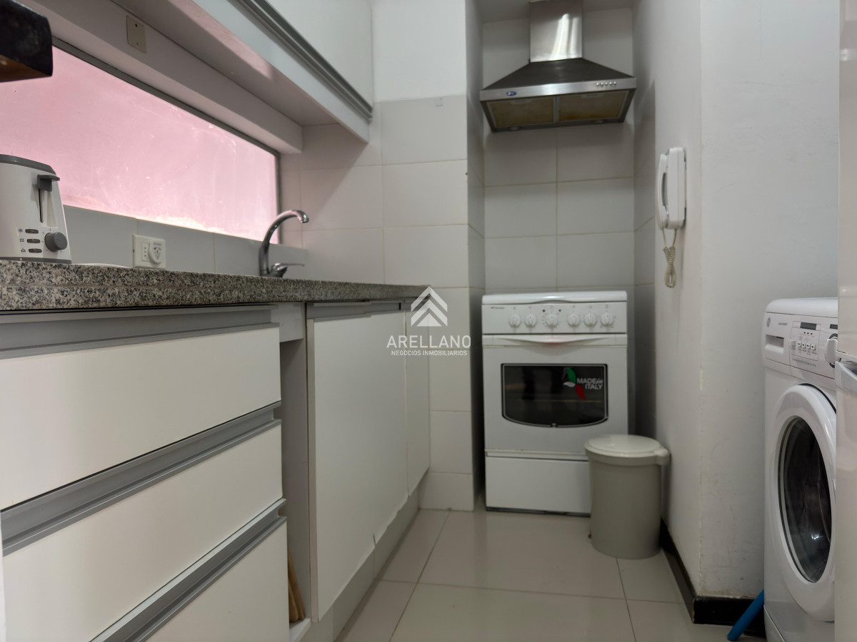 Apartamento ID.4546 - Venta apartamento 1 dormitorio, Aidy grill, Punta del este.