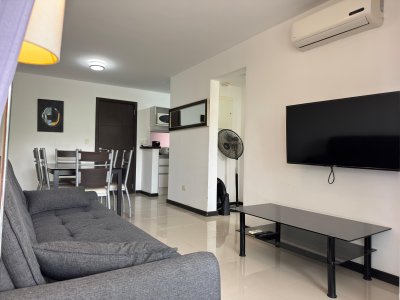 Departamento en VENTA, Aidy grill, Punta del este.