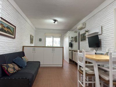 OPORTUNDIAD, monoambiente en VENTA, Punta del este.