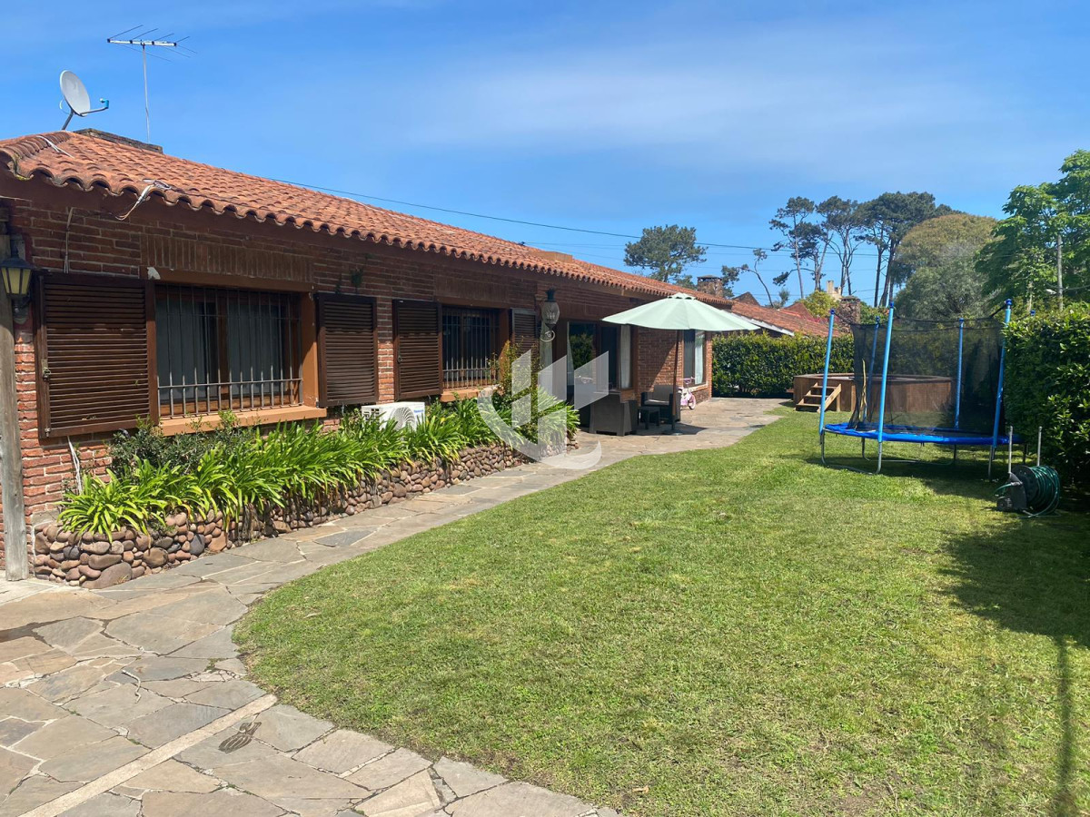 Casa ID.2873 - Gran casa de 4 dormitorios, San Rafael