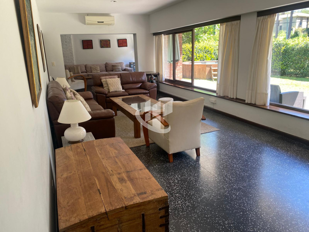 Casa ID.2873 - Gran casa de 4 dormitorios, San Rafael