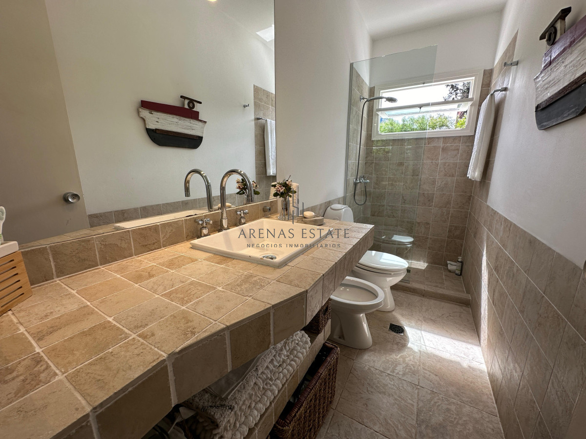 Apartamento ID.3123 - Alquiler temporal en punta del este.