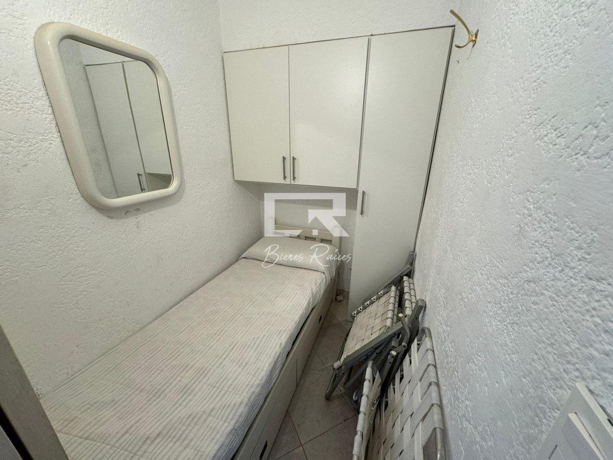 Apartamento ID.672 - Apartamento en venta, primera linea playa brava.