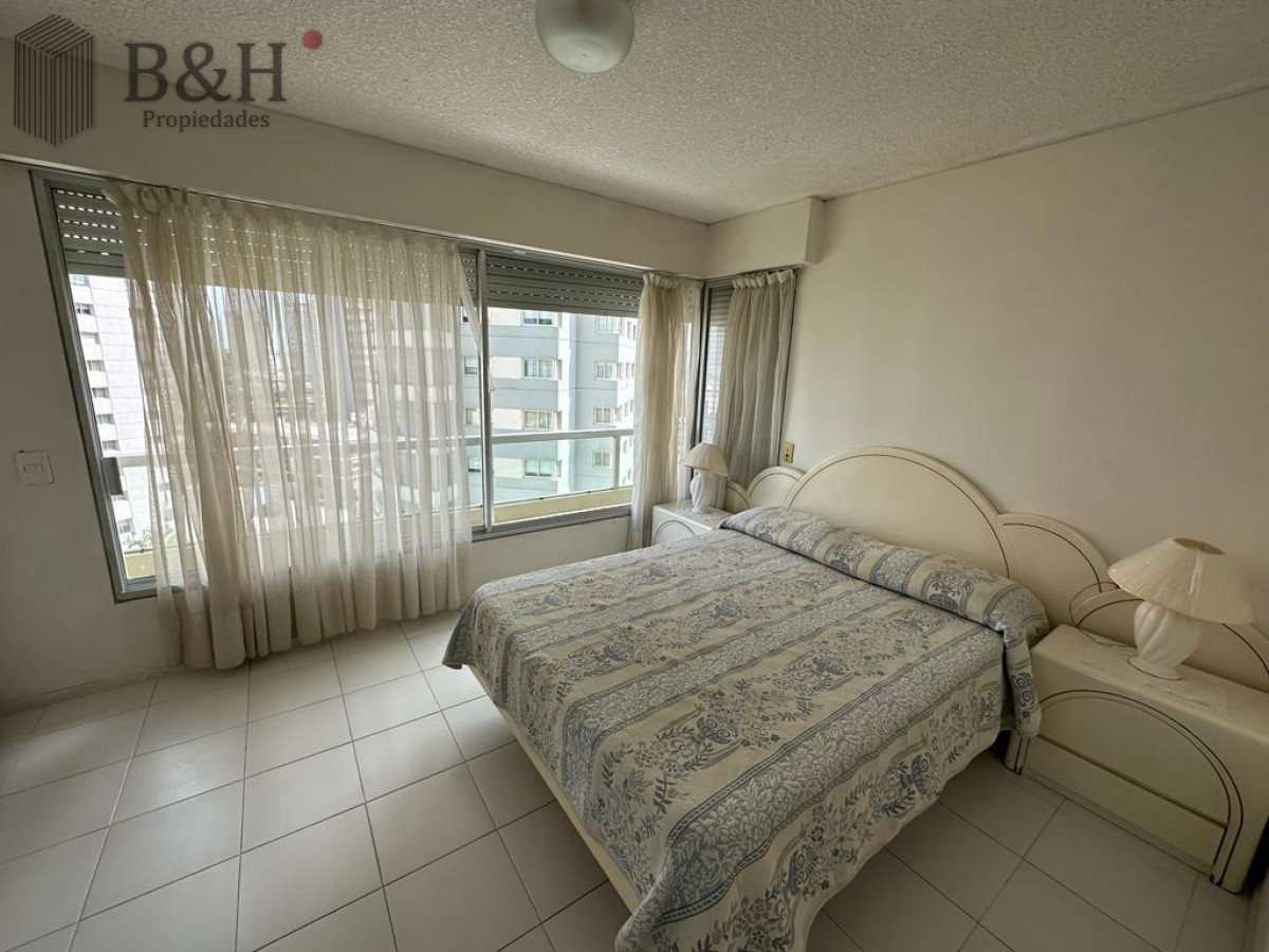 Apartamento ID.2738 - Apartamento 2 1/2 dorm - P 4 playa brava - Punta del Este