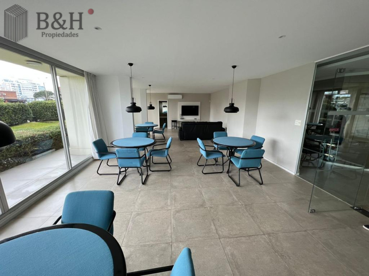 Apartamento ID.2738 - Apartamento 2 1/2 dorm - P 4 playa brava - Punta del Este