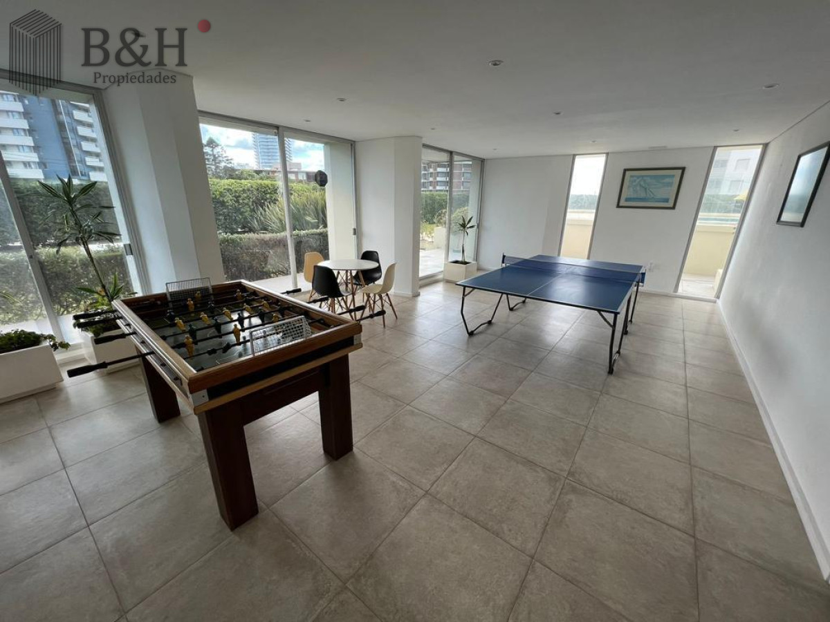 Apartamento ID.2738 - Apartamento 2 1/2 dorm - P 4 playa brava - Punta del Este